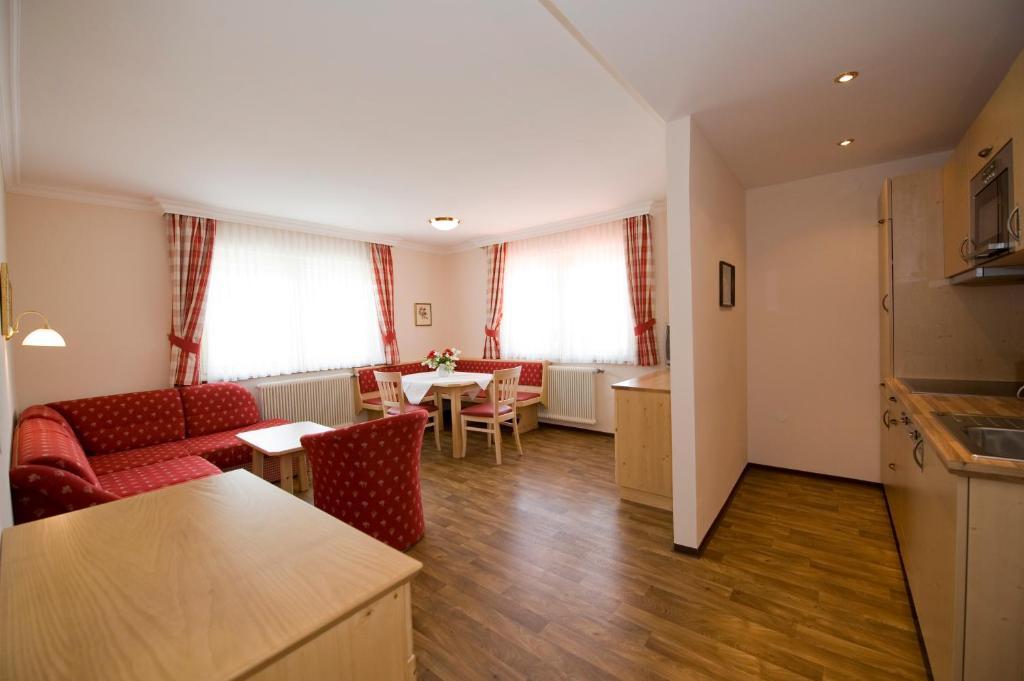 Appartement Resort Hanneshof Filzmoos Quarto foto